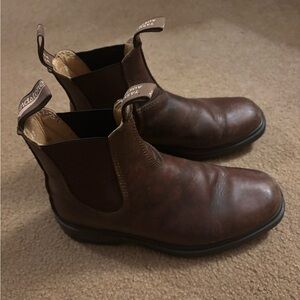 Women’s Brown Blundstone Leather Chelsea Boots